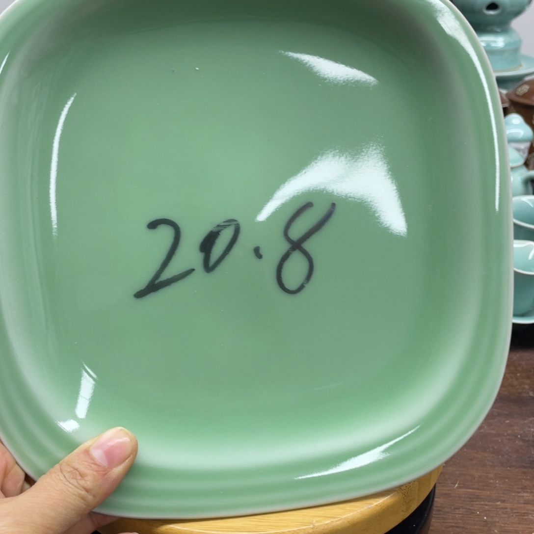 微瑕特价青瓷青瓷