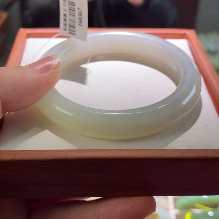 和田玉未镶嵌手镯8 56.57