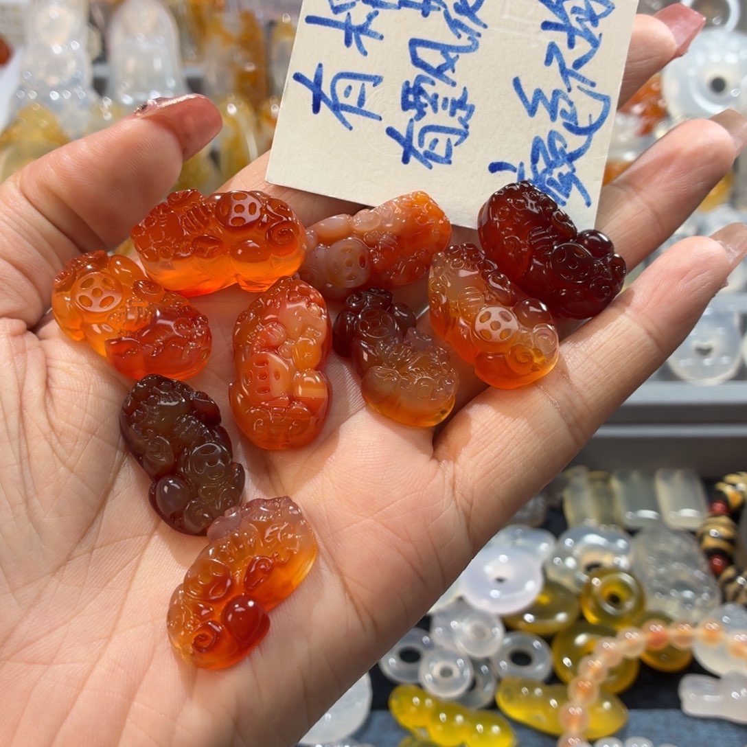 玛瑙/玉髓未镶嵌吊坠(不含链)