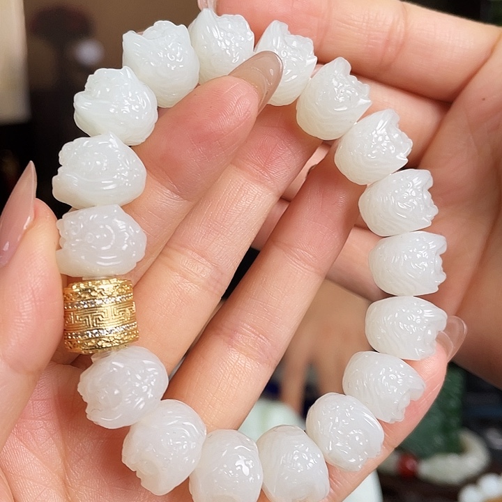 和田玉银S925镶嵌颈饰定制发货