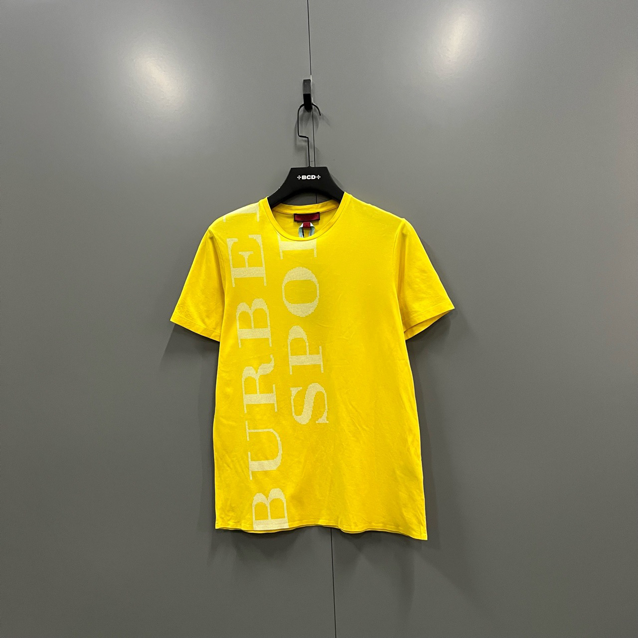 95新 BURBERRY/博柏利 ab2巴宝莉黄色印花短袖M码205649