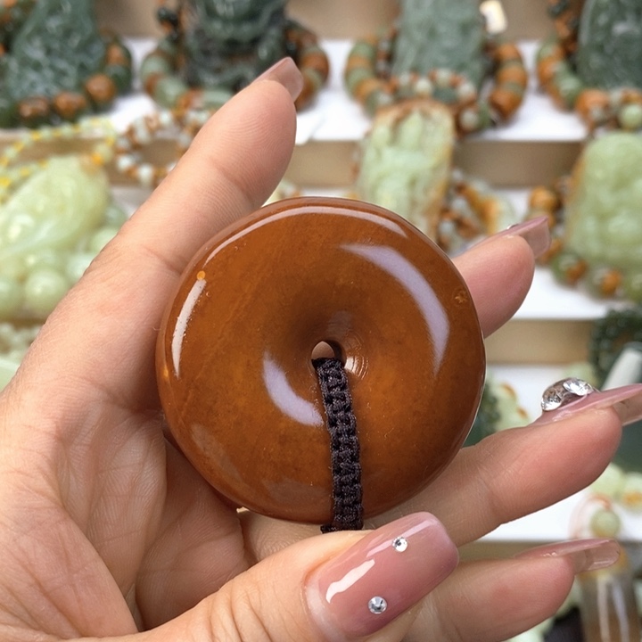 【闪购商品】透闪石质玉手把未镶嵌