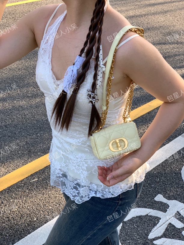 95新 DIOR/迪奥 小鸡黄超迷你可爱耳机包 95新