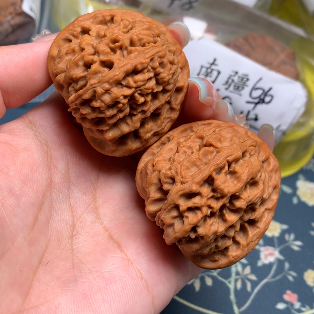 把件桃核43-28359-8