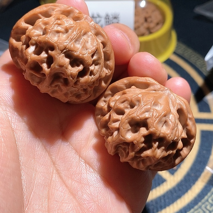 【闪购商品】文玩核桃吊坠龙鳞