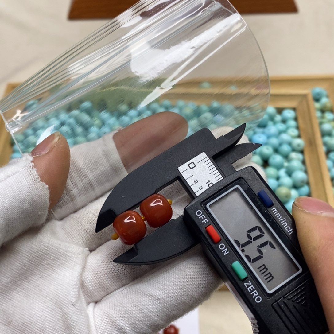 南红玛瑙未镶嵌珠宝奇石