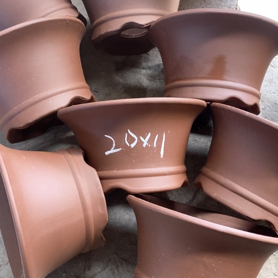 紫砂花盆100-8。20-11