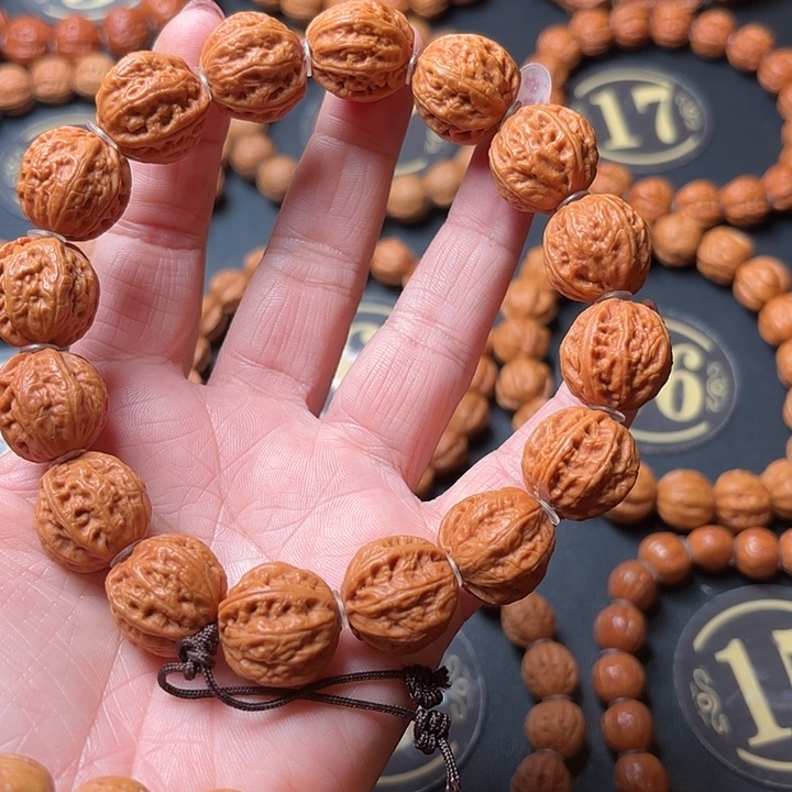 文玩核桃手串野生