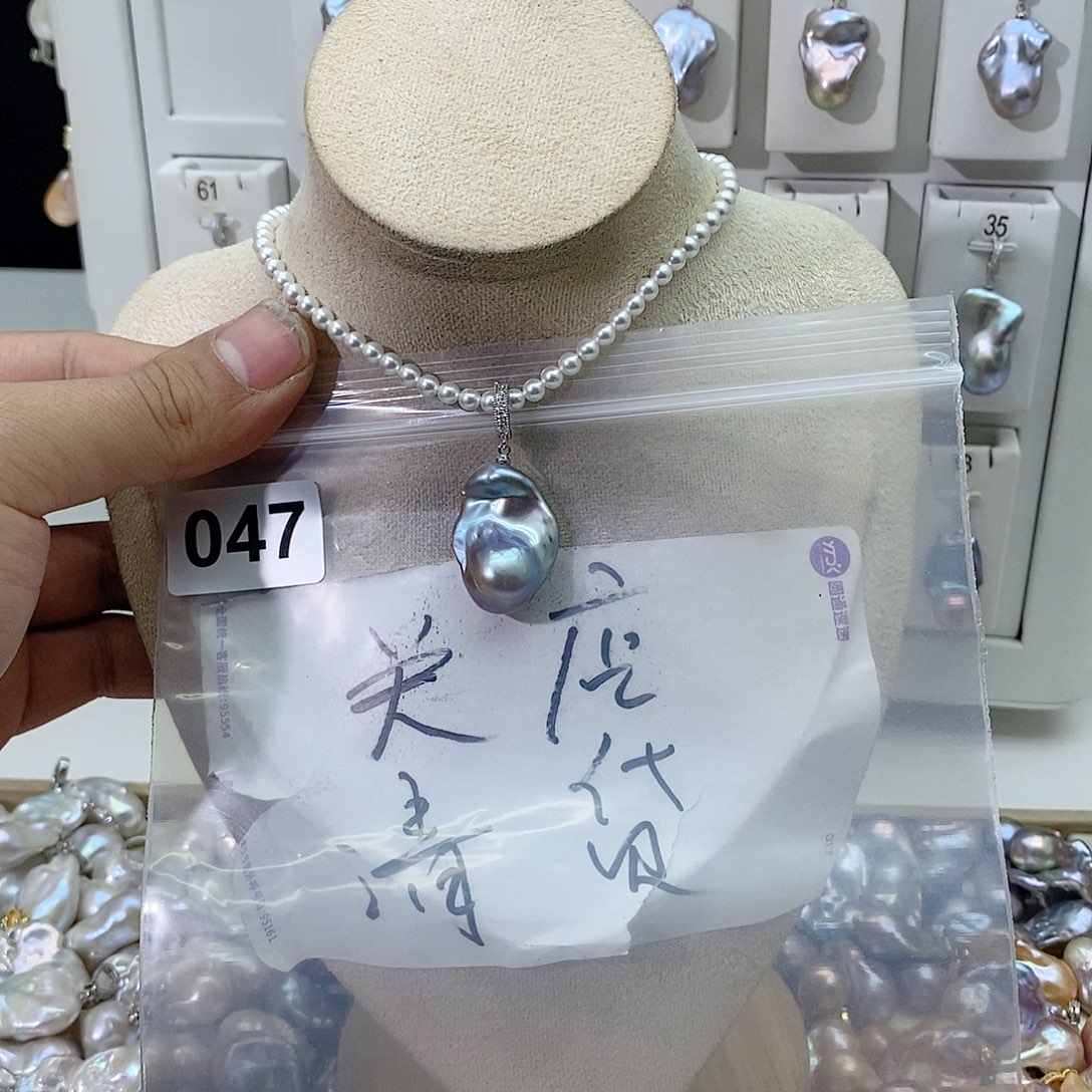 淡水珍珠颈饰合金