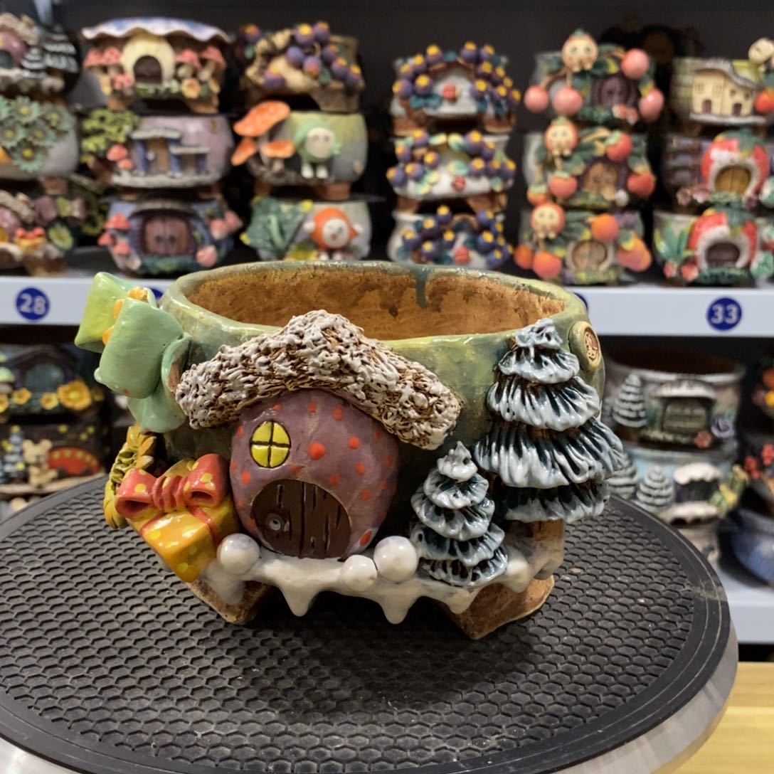 红陶白狐粗陶手捏花盆