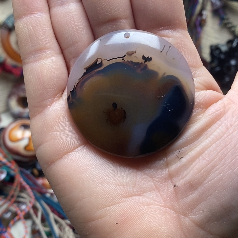 【闪购商品】玛瑙/玉髓颈饰未镶嵌榴**宝