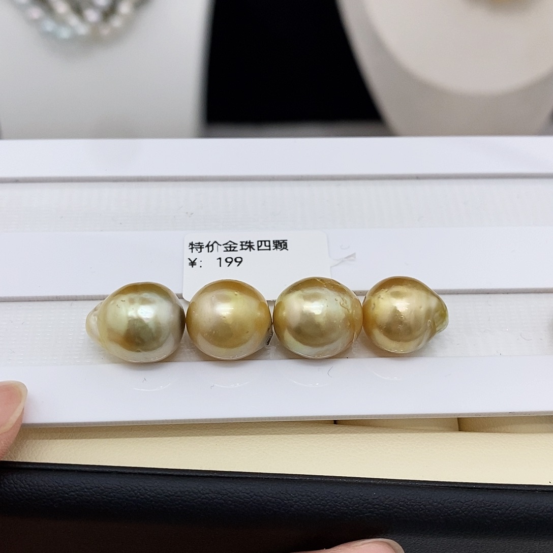 豆***胖海水珍珠未镶嵌耳饰金珠4颗（不退换）