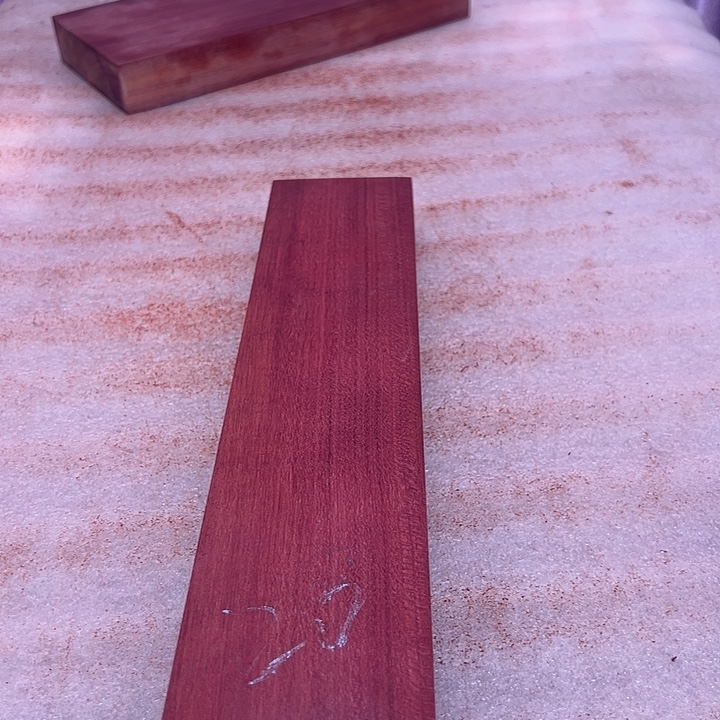 牛***仔紫檀木类成套家具