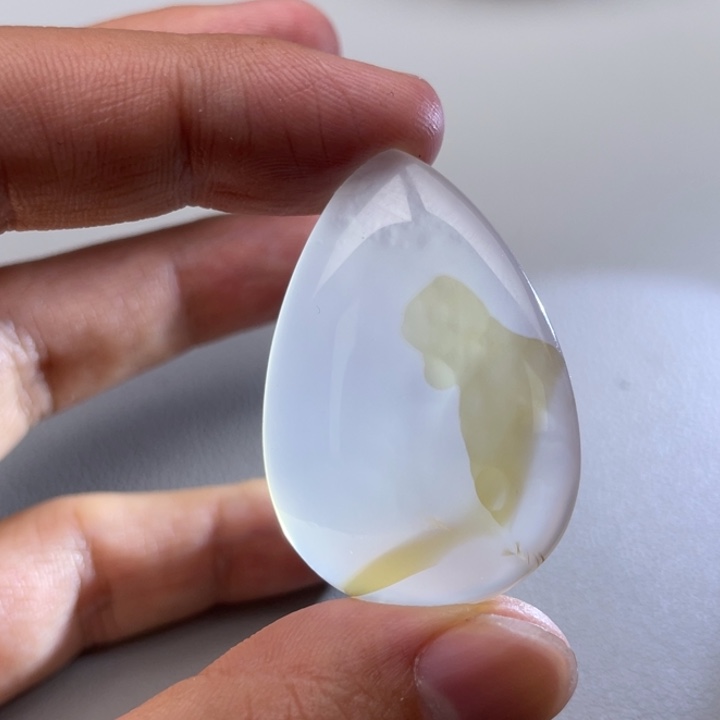 玛瑙/玉髓未镶嵌颈饰一****亮