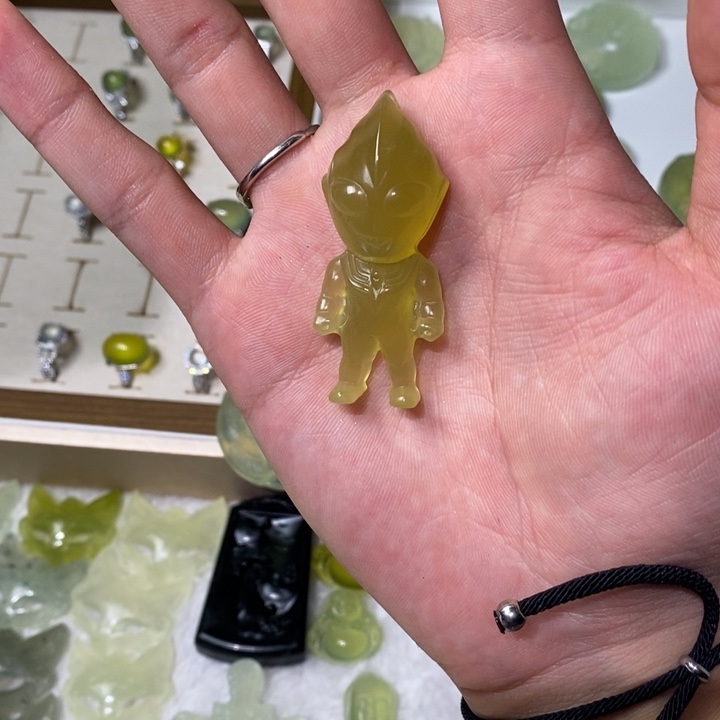 未镶嵌蛇纹石玉吊坠(不含链)20