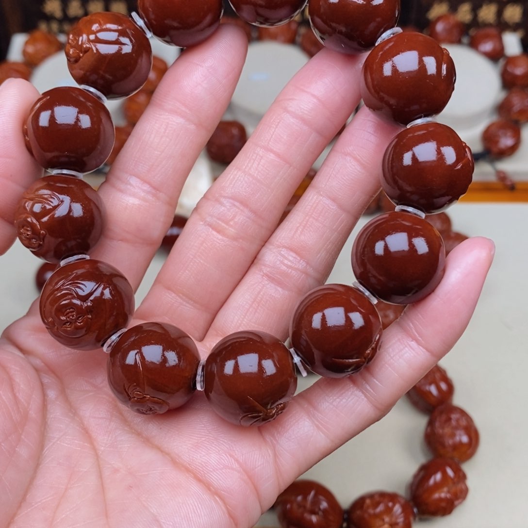 橄榄核吊坠踹*弥勒，