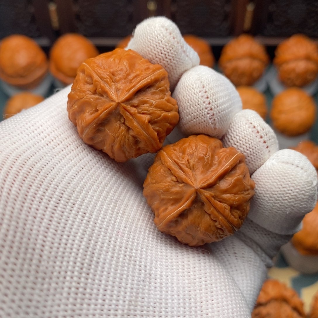 把件文玩核桃四棱