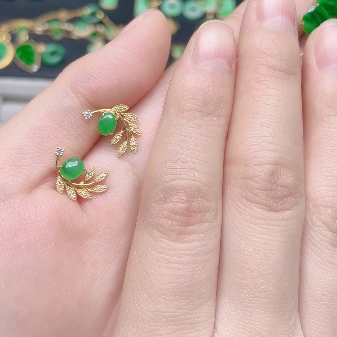 翡翠耳饰18K金镶嵌骆***王天然翡翠