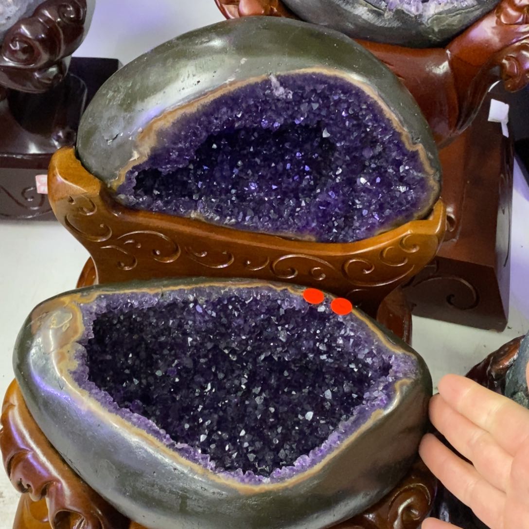水晶摆件未镶嵌云