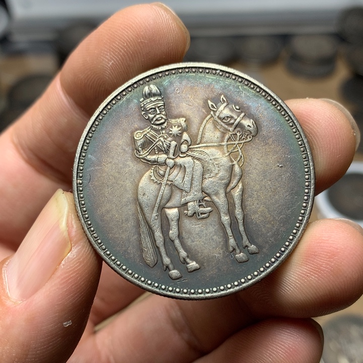 陶直接去拍大头龙洋