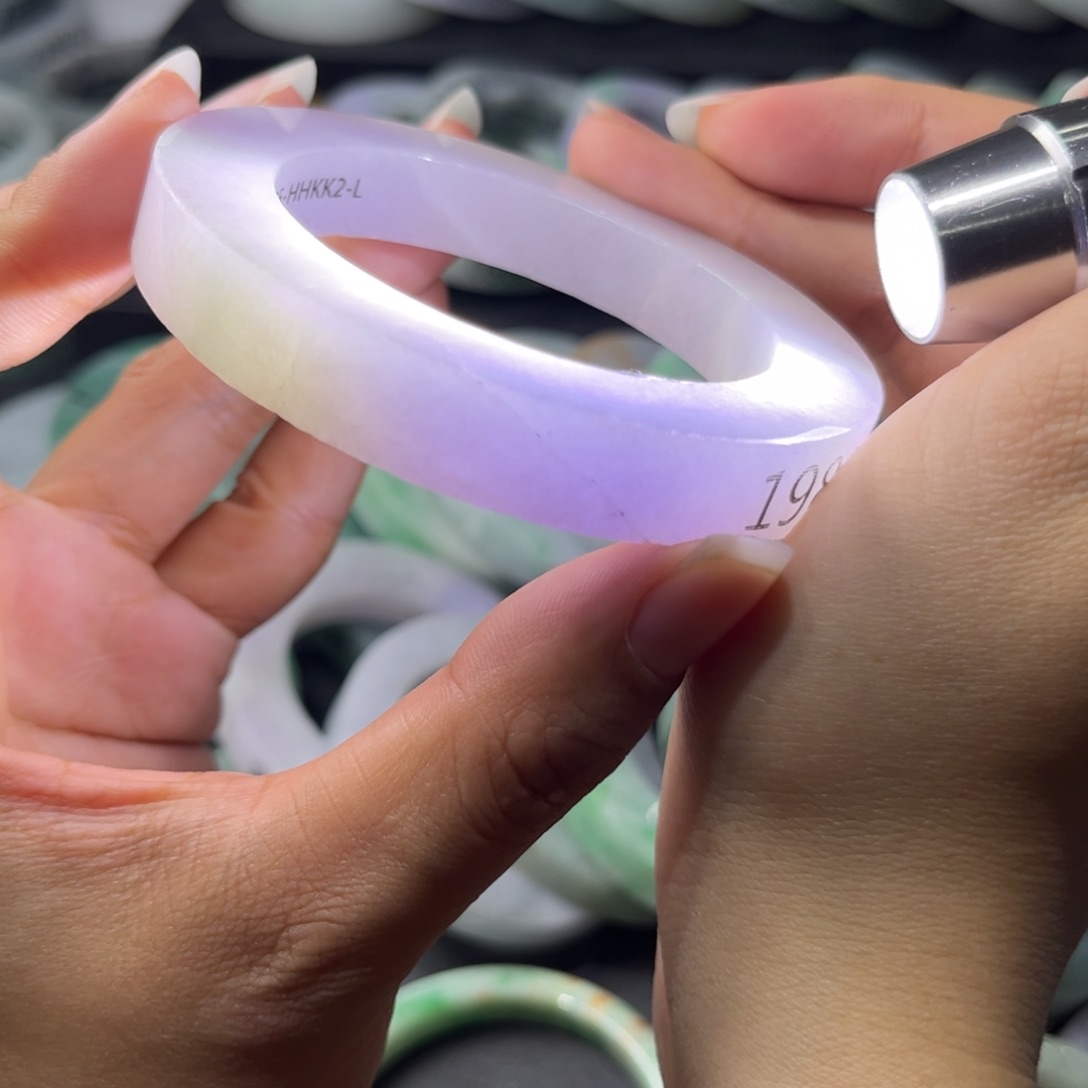 定制翡翠手镯未镶嵌