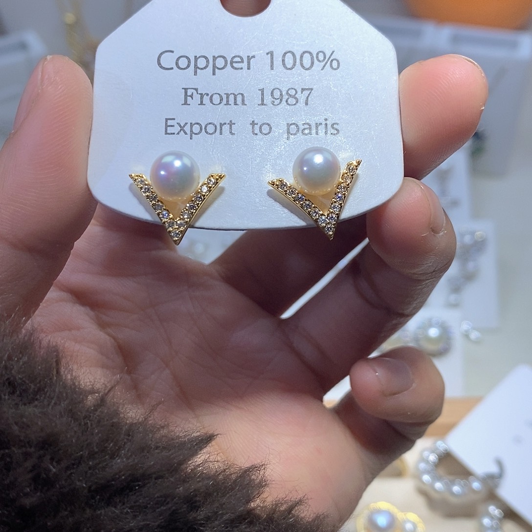 耳饰未镶嵌淡水珍珠