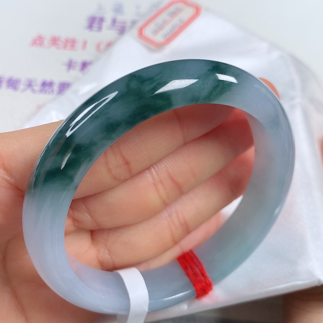 翡翠手镯未镶嵌 正圈①②①