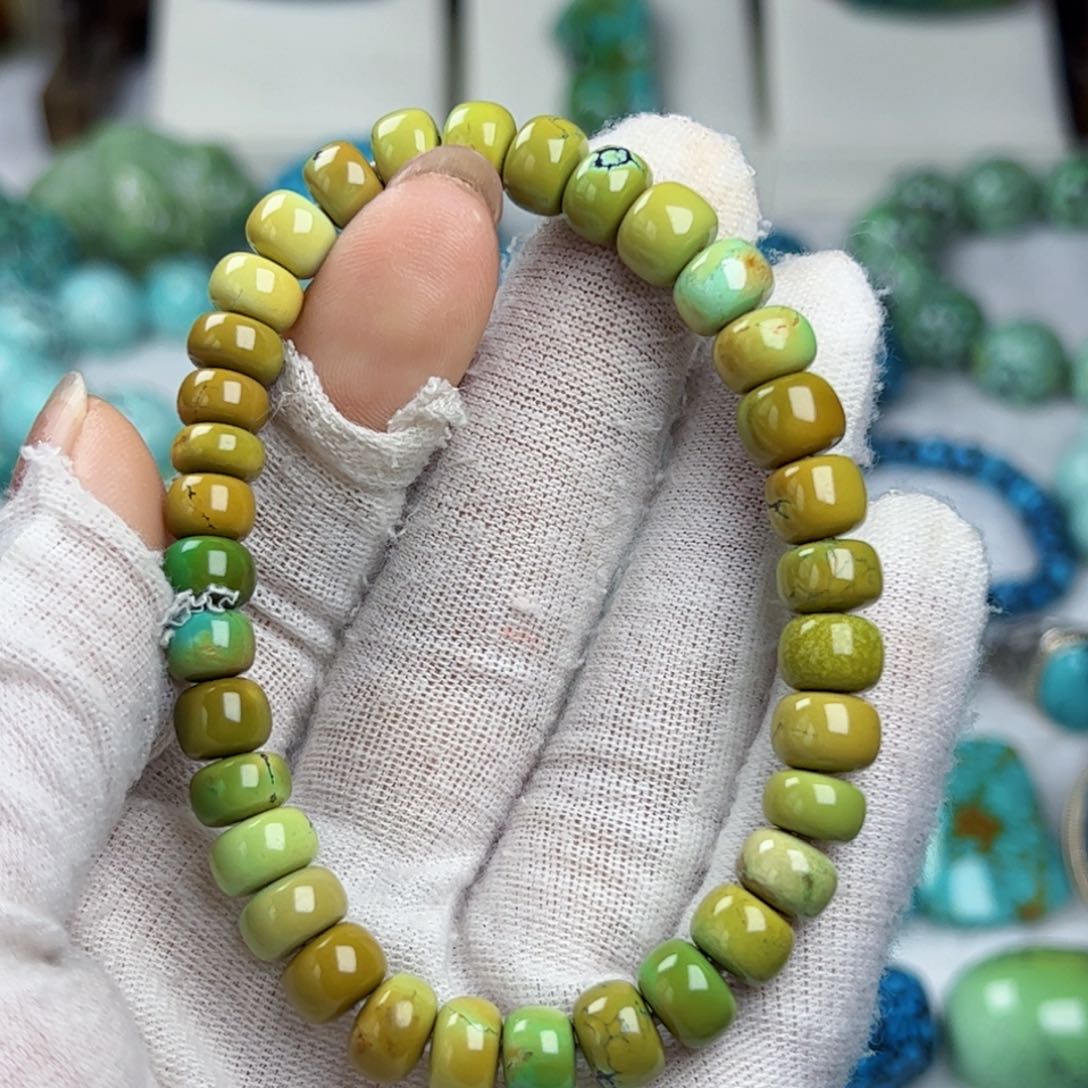 未镶嵌绿松石珠宝奇石