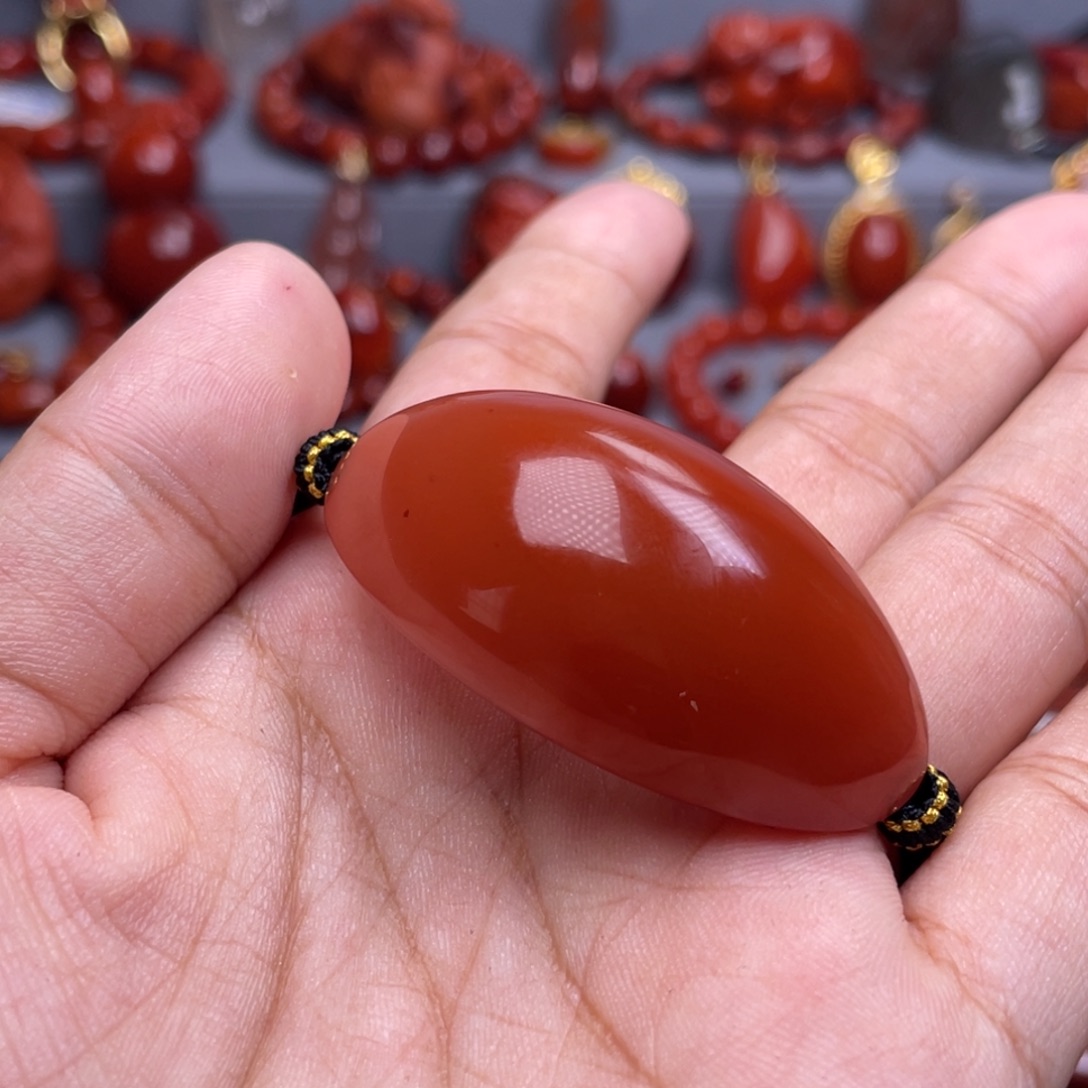 南红玛瑙未镶嵌珠宝奇石手牌