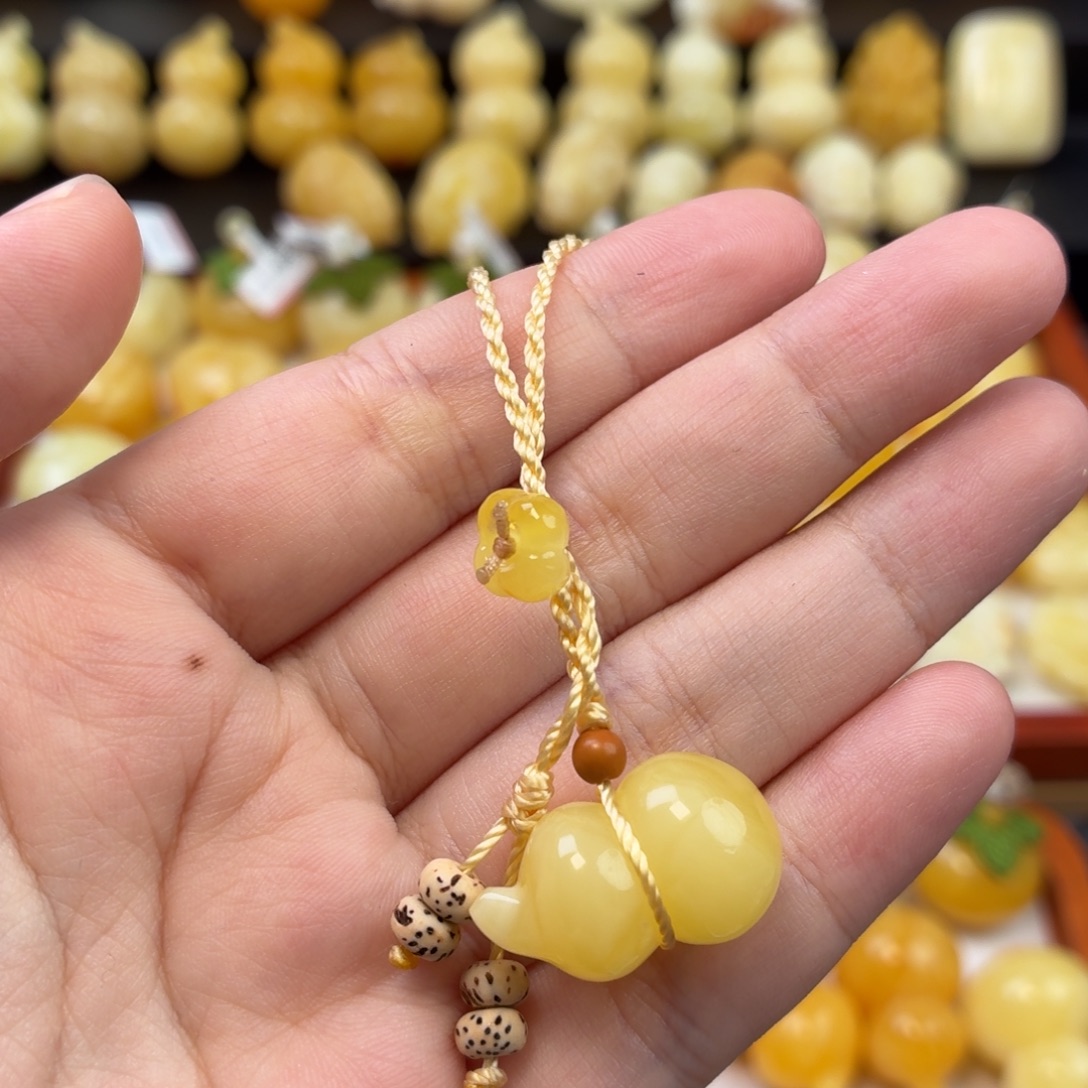 蜜蜡未镶嵌毛衣链蜜蜡