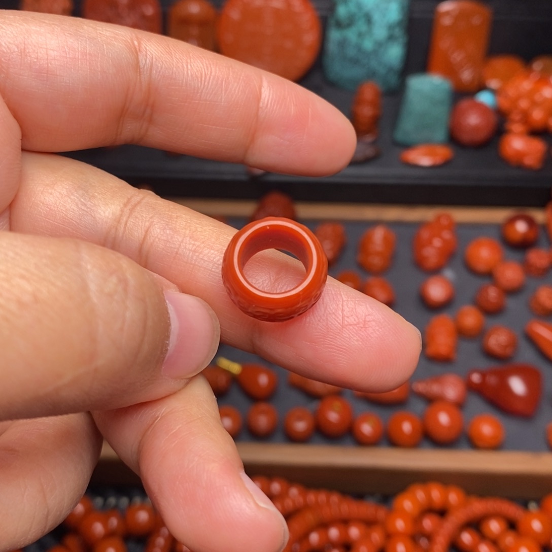 南红玛瑙手串未镶嵌跑环