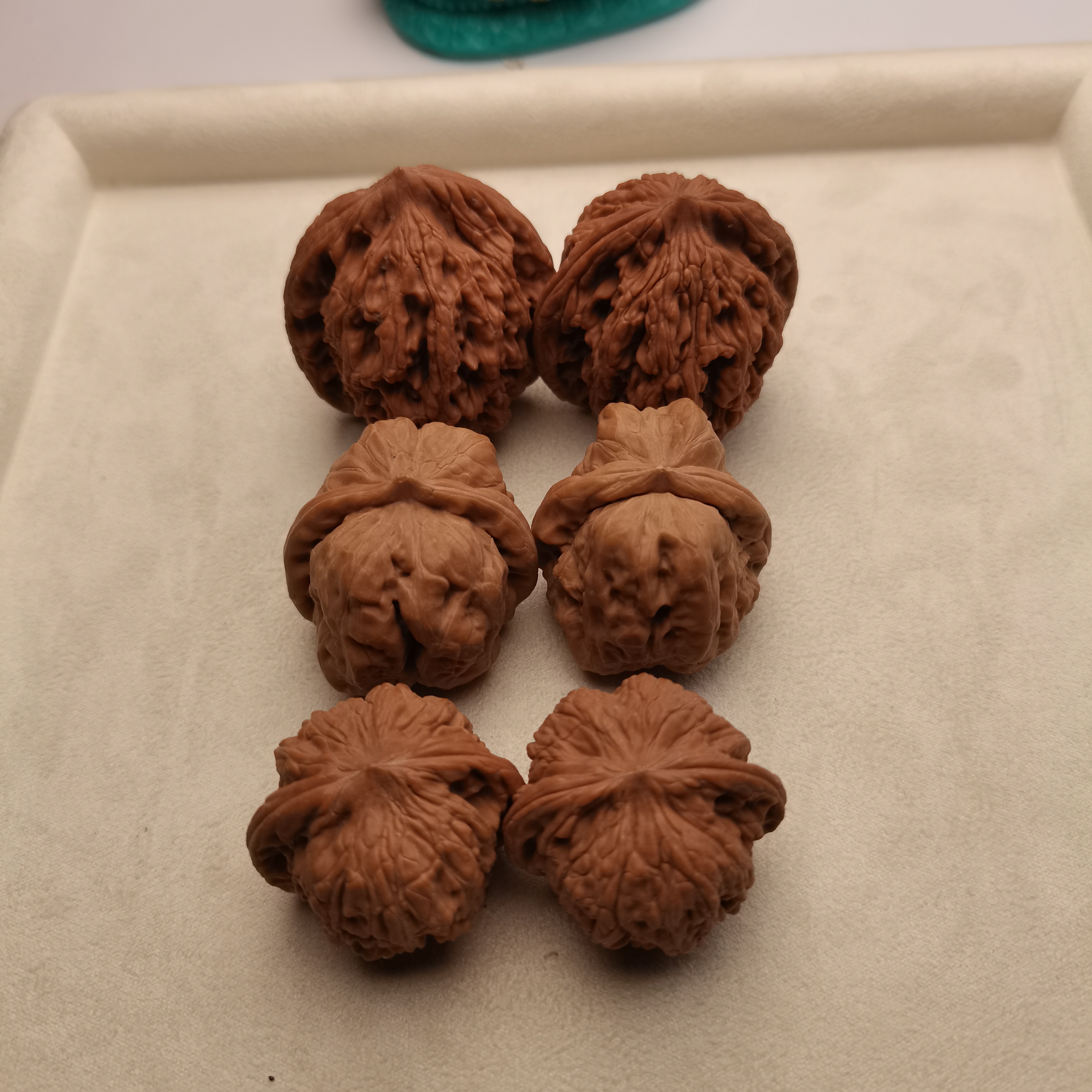 文玩核桃随机发一对