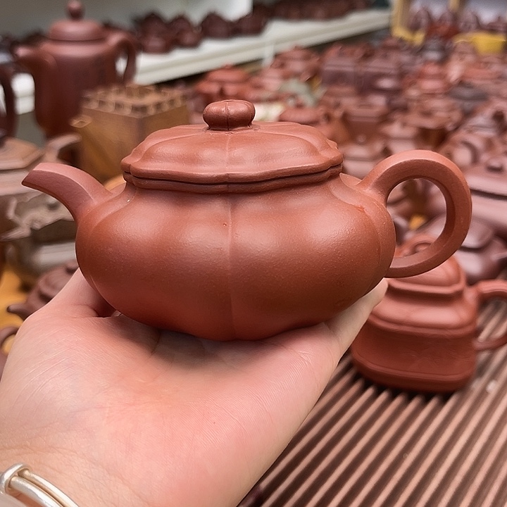 茶壶紫砂葵仿古230cc