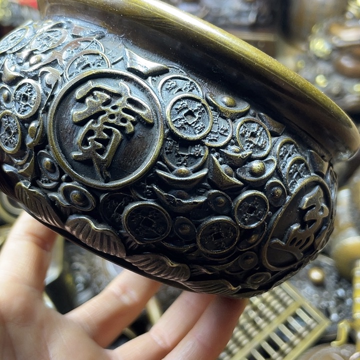 全是铜铜铜器铜器