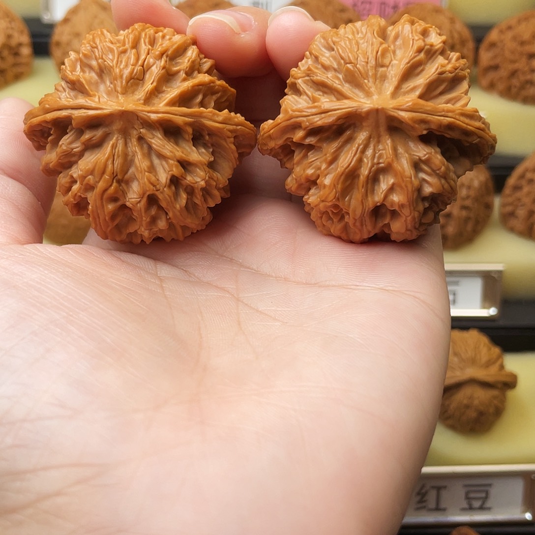 文玩核桃吊坠苹果园45尺760