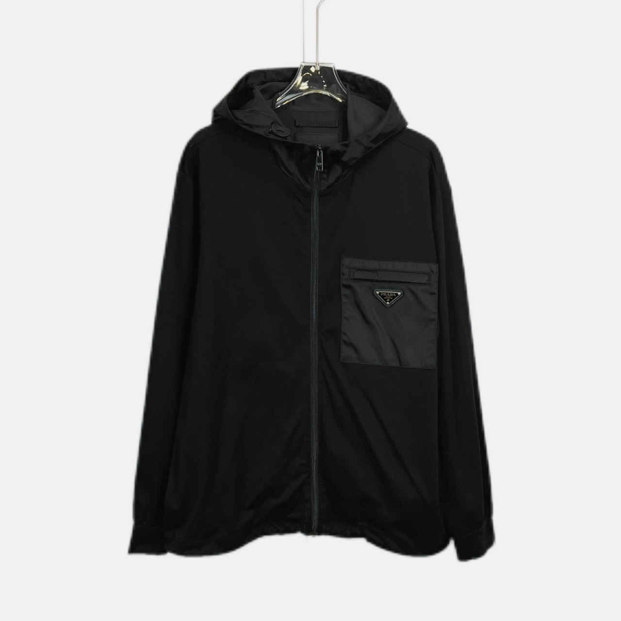 99新 Prada/普拉达 011909 纯色连帽拉链式夹克外套 黑色 M码