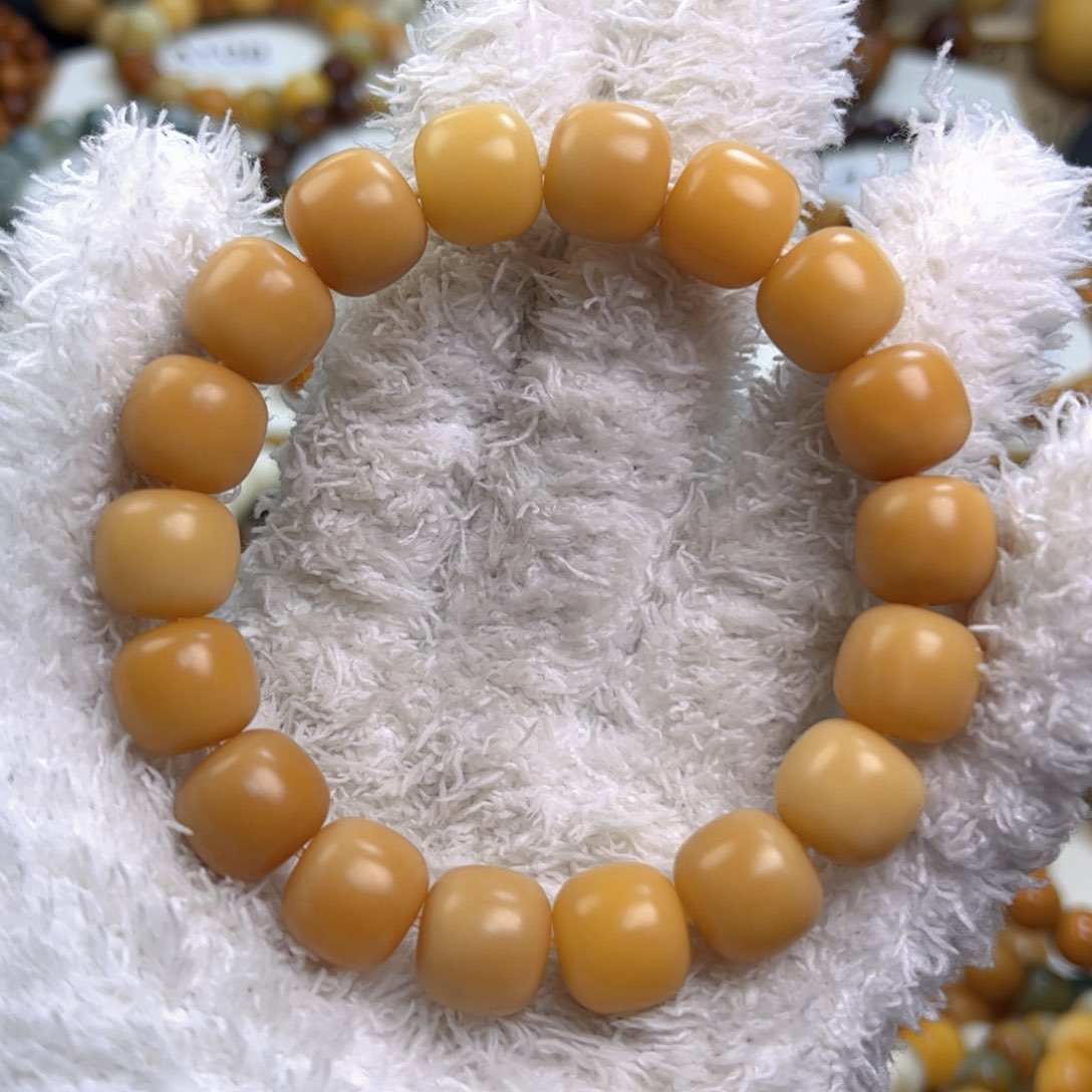 菩提根/象牙果手串干磨奶黄