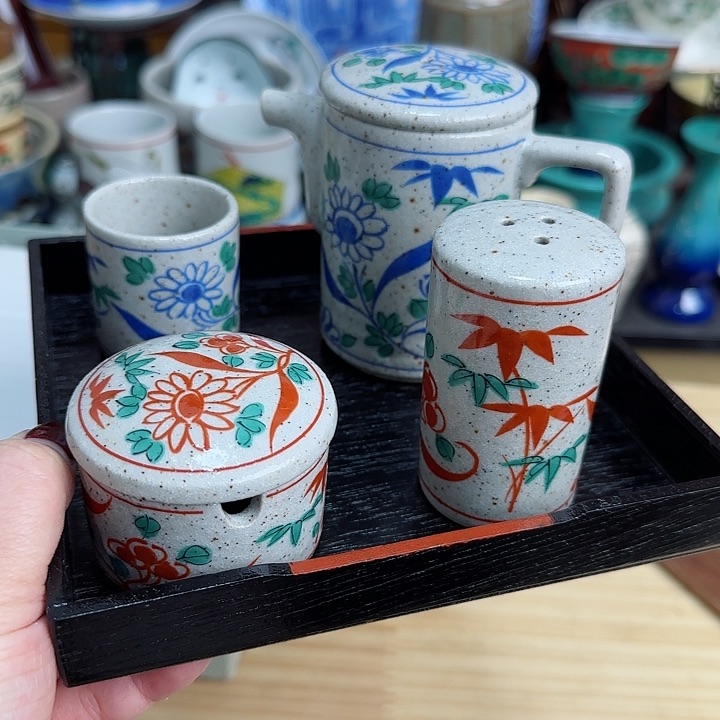 瓷片和光圆啊啊啊啊啊啊