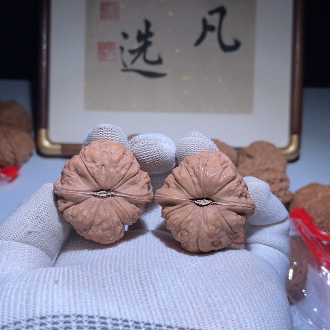 王***万文玩核桃吊坠南瓜