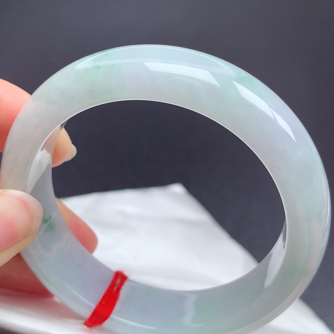 翡翠未镶嵌手镯55圈口