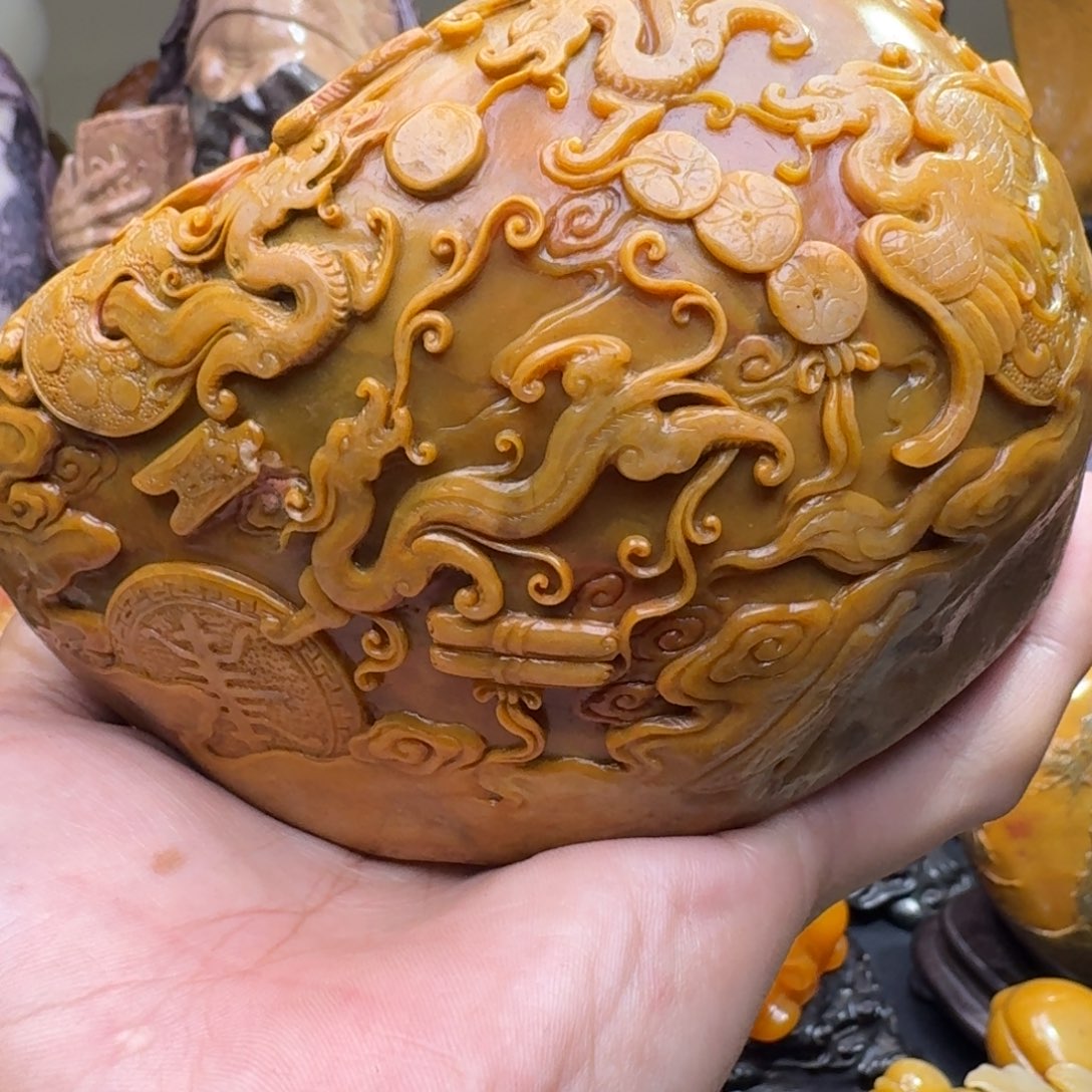 国***石田黄石手工艺作品 巧色巧雕 
