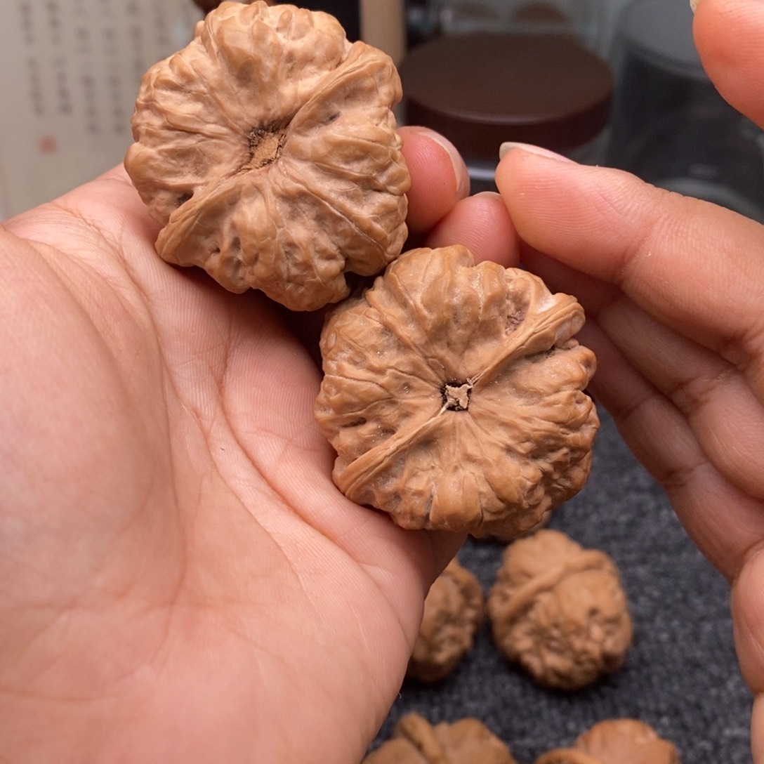 文玩核桃把件41蛤蟆头