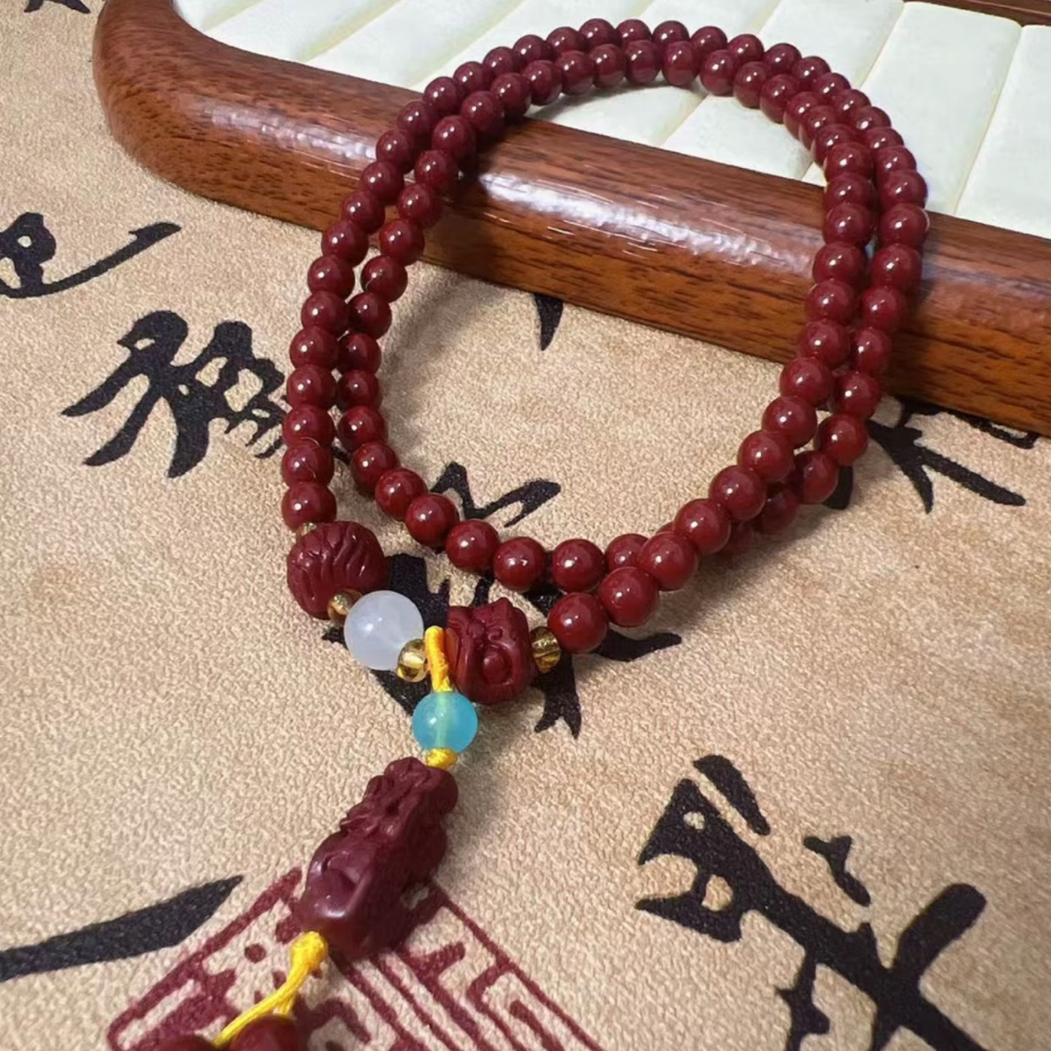 含辰砂工艺品朱砂红精品双圈手串（无礼盒）