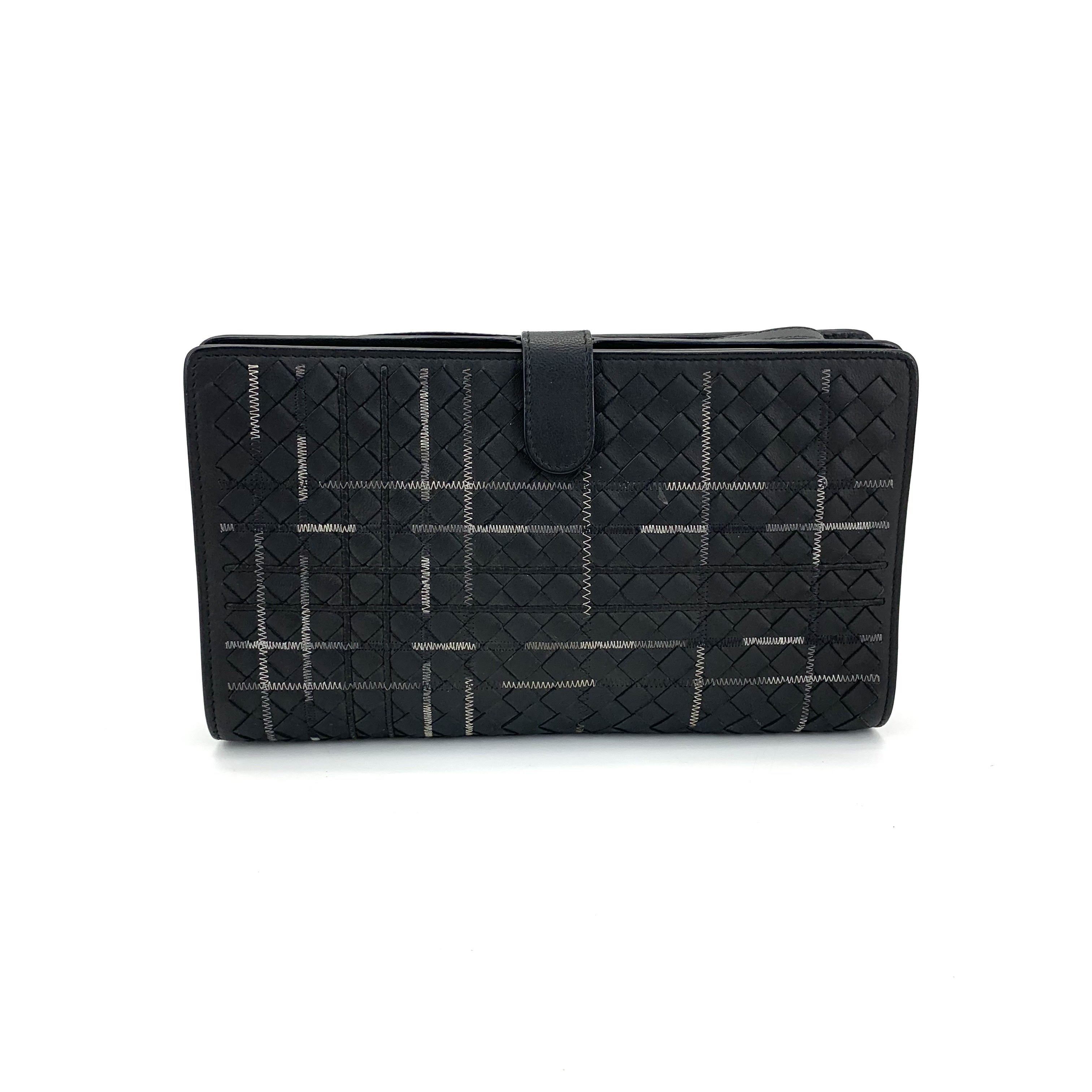 99新 BOTTEGA VENETA/葆蝶家 经典黑白编织手拿包  尺寸23/13