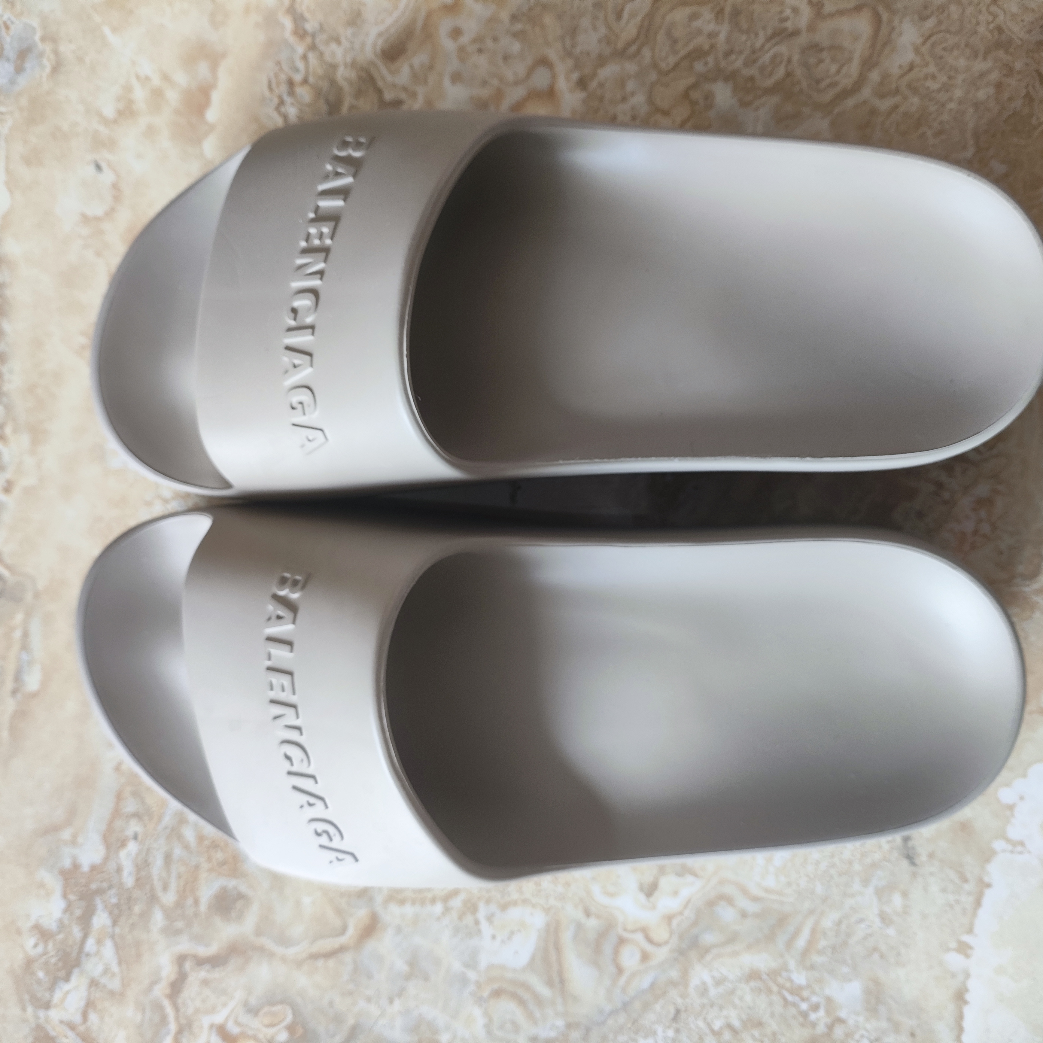 95新 Balenciaga/巴黎世家 麦殿/拖鞋38码灰色/241027HHJFY06