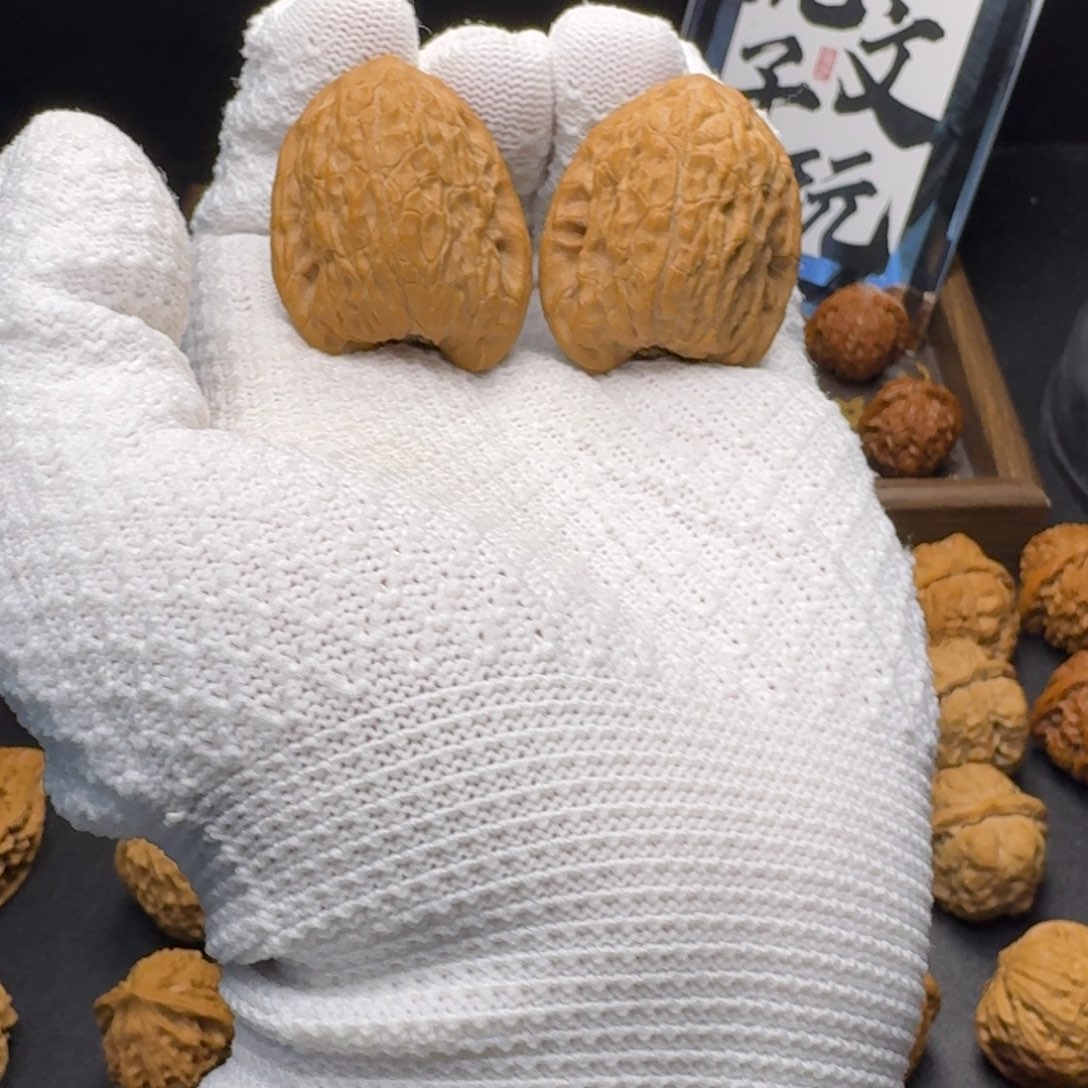 核桃闪电购32净面佛勾子