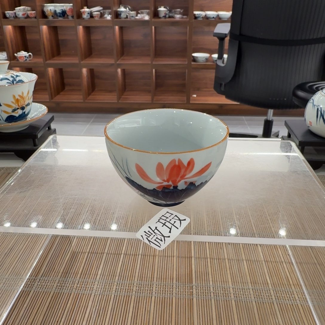 釉下手绘茶具微瑕