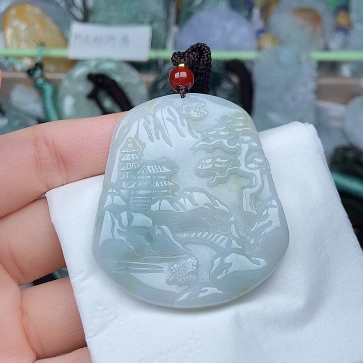 翡翠未镶嵌颈饰翡翠