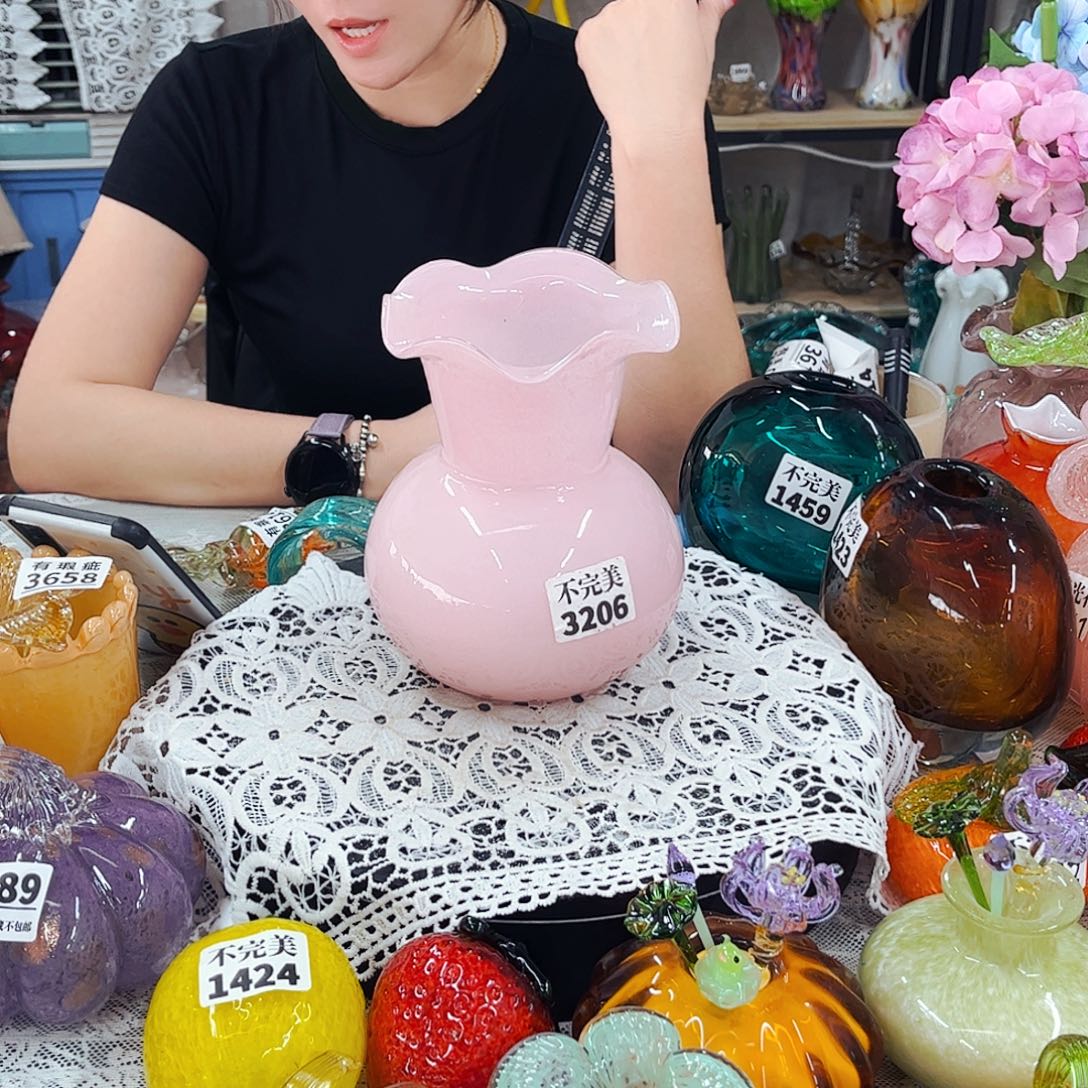 3206 家悦琉璃工艺品不完美