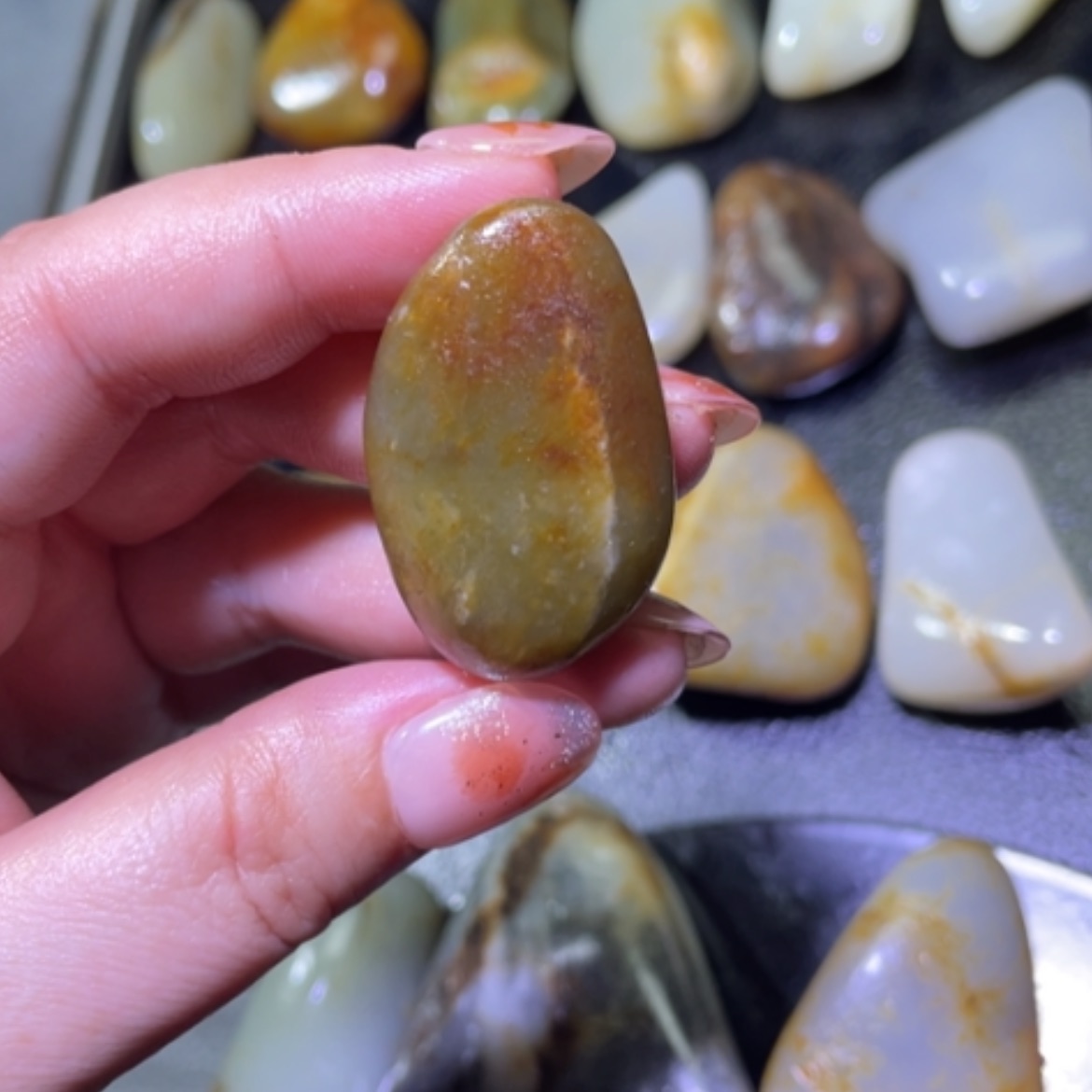 【闪购商品】颈饰未镶嵌和田玉名*